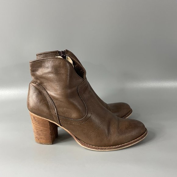 Otisopse Handmade in Italy Brown Leather Ankle Boots, Size 39 - Picture 2 of 12